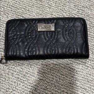 Bella Russo Black Quilted Wallet
Excellent condition
